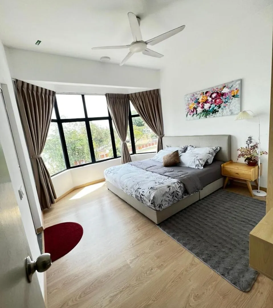 Mutiara Melaka Beach Resort By Darnisha Homestay Malacca